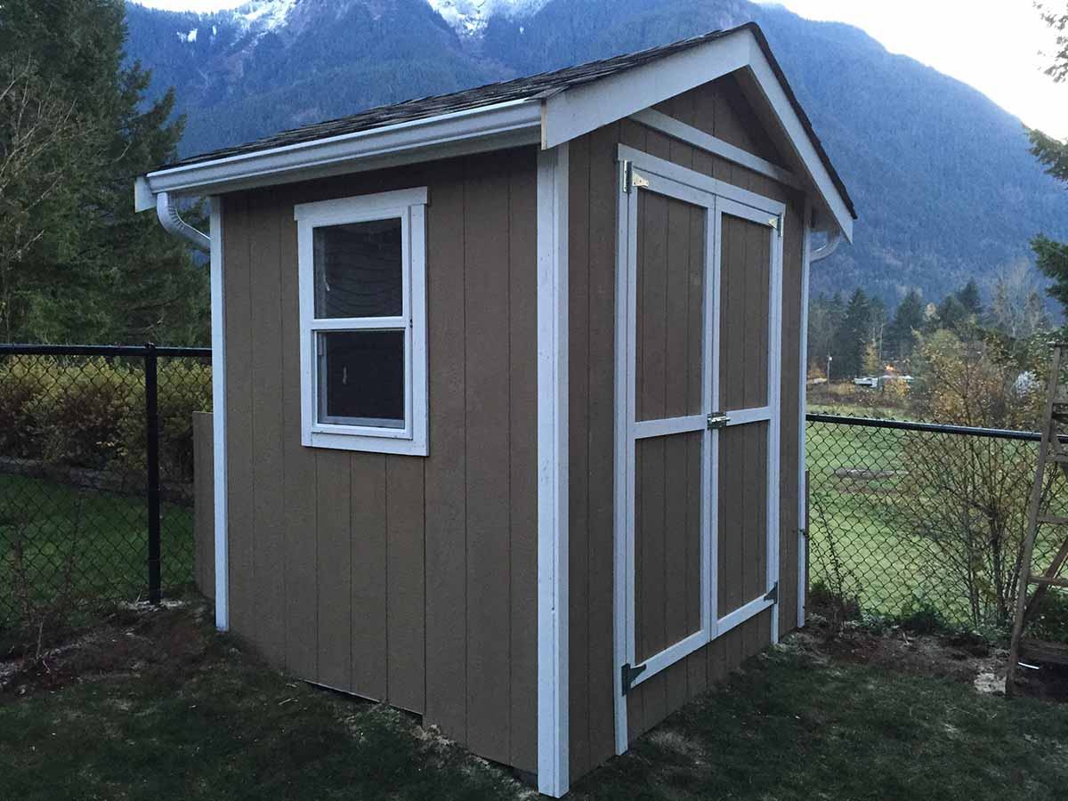 How to Insulate a Shed: A Climate Controlled She Shed - DIY Danielle®